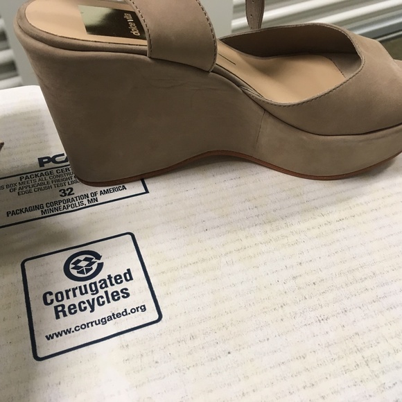 sale! NEW Dolce Vita Liza Desert Sand Color Wedge Slingback - Picture 6 of 13